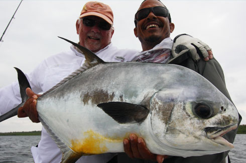 Permit on the fly - Turneffe Flats Belize