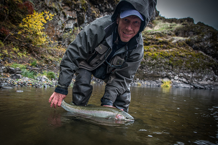 Mark Few with a quality Grande Ronde steelhead.