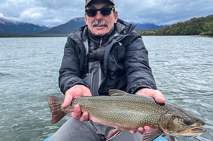 Fly fishing Las Pampas, Chubut, Argentina