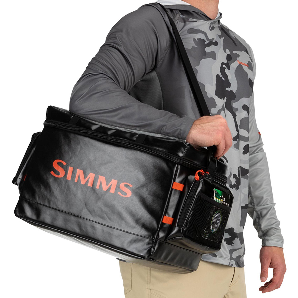 Adjustable shoulder strap