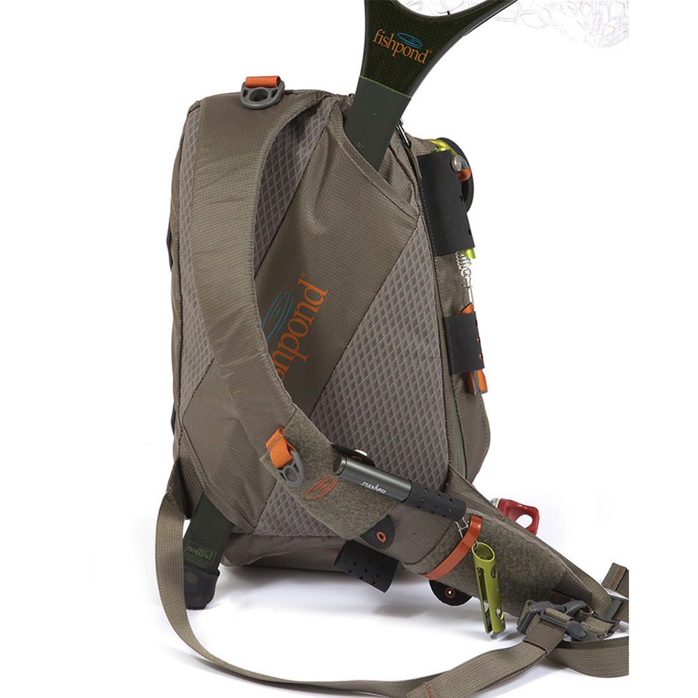 Integrated net sleeve on back panel