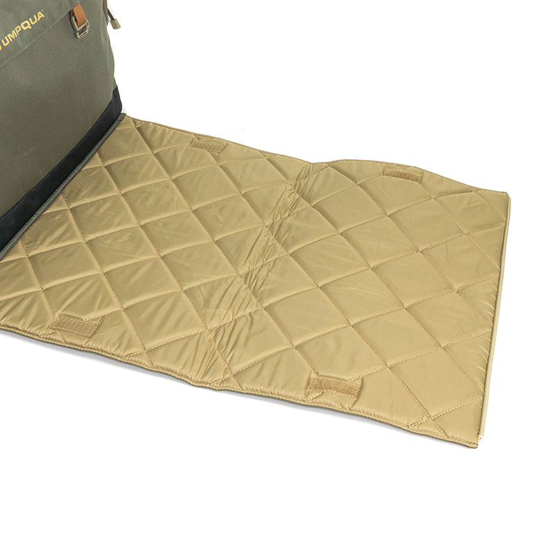 22" x 16" fold-out quilted/padded stand-station while gearing up